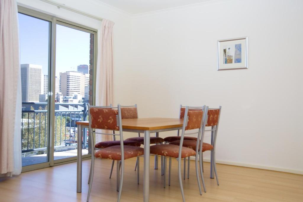 Windsor Apartments Аделаїда Номер фото